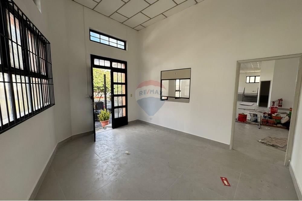 Cj. Comercial/ Sala - Alugar - Valinhos , São Paulo - 92360a64-179c-4e6a-87db-3e2d980c05c7.jpg - 691091001-215