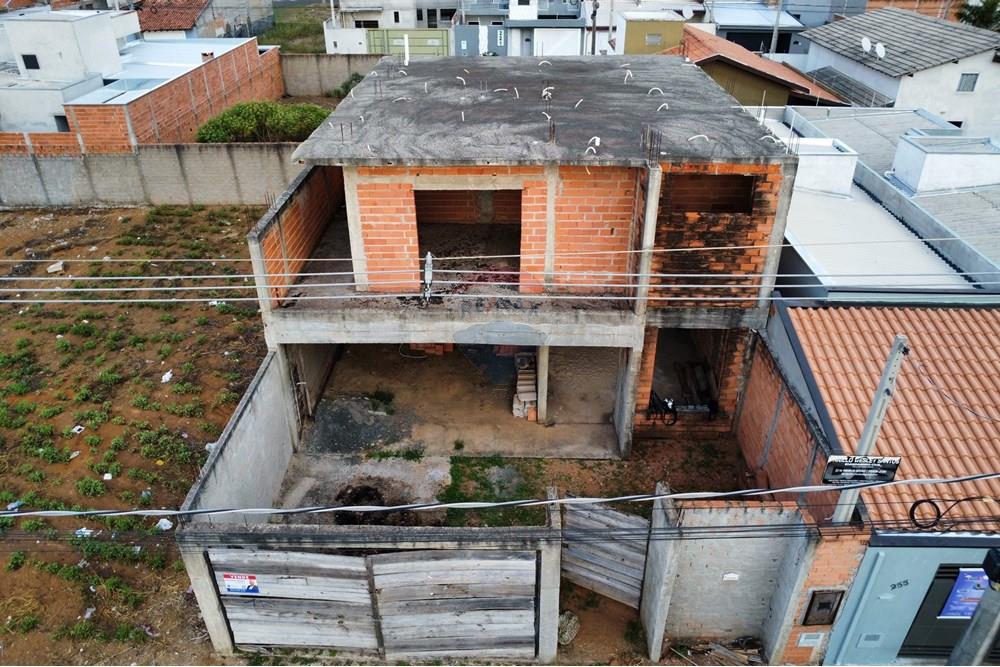 Casa - Venda - Mogi Guaçu , São Paulo - dji_fly_20250605_164848_863_1749167003357_photo_optimized.jpg - Quarto de família - 690521118-101