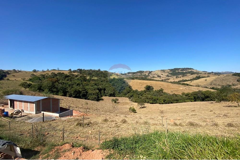 Chácara / Sítio / Fazenda - Venda - Monte Sião , Minas Gerais - WhatsApp Image 2025-07-18 at 18.06.46.jpeg - Quintal - 690291077-219