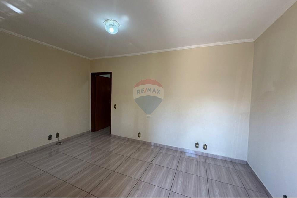 Casa - Alugar - Bragança Paulista , São Paulo - WhatsApp Image 2025-08-21 at 09.19.29 (1).jpeg - 690041127-34