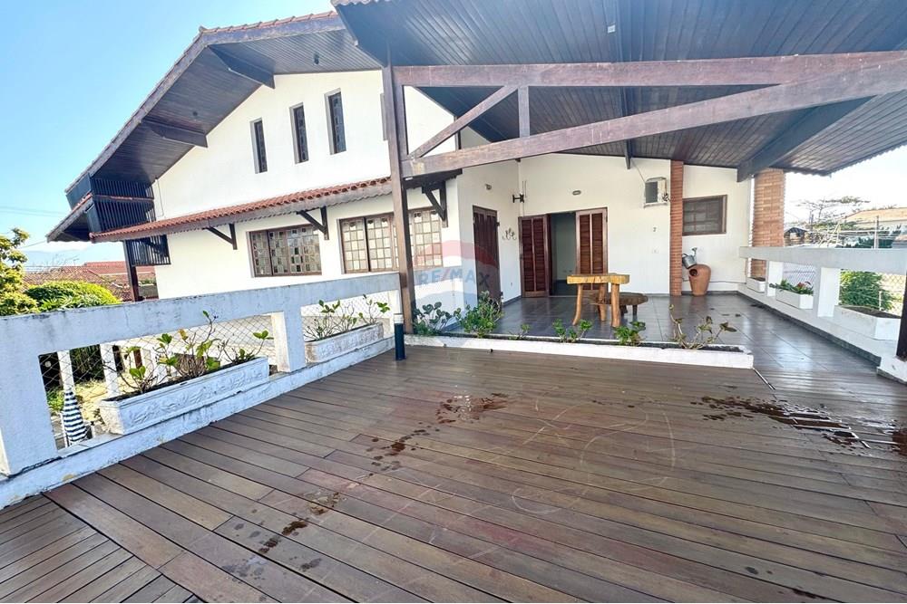 Sobrado - Venda - Peruíbe , São Paulo - b683b5bf-098a-4e11-b616-0d016f0e8f24.jpeg - 691111027-16