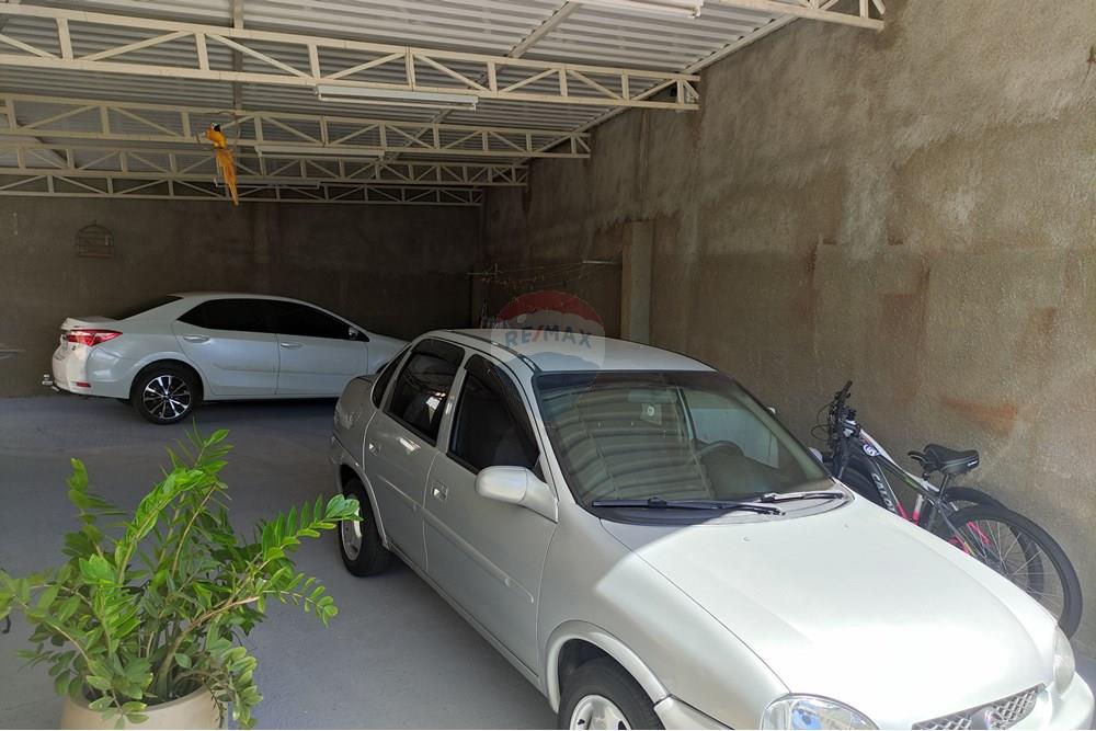 Casa - Venda - Cosmópolis , São Paulo - garagem.jpg - Garagem - 690831047-329