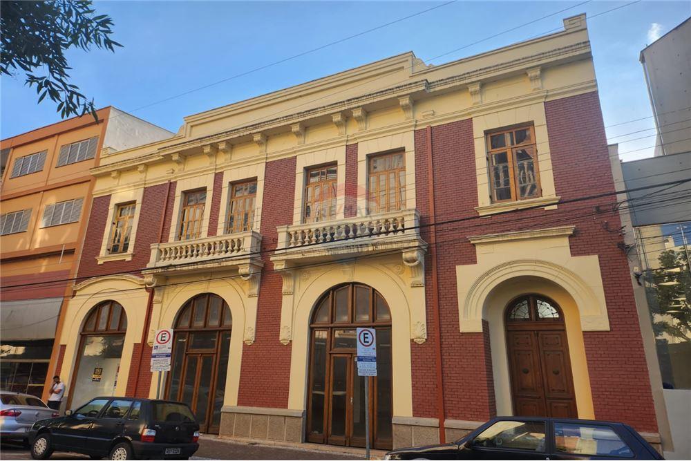 Prédio Inteiro, 2070 m² - Foto 1