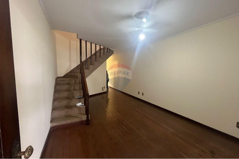 Casa - Alugar - Rio Claro , São Paulo - WhatsApp Image 2025-10-01 at 10.44.39 (3).jpeg - Sala - 690901049-4