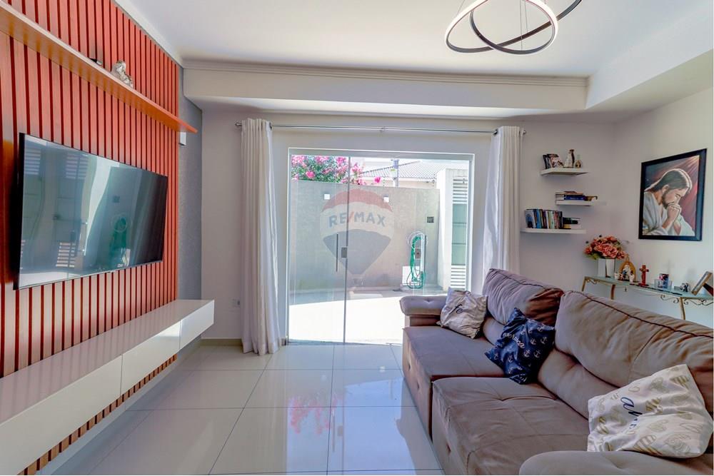 Casa - Venda - Atibaia , São Paulo - 6 - Sobrado de Esquina com 3 Quartos e 3 Vagas de Garagem.jpg - 690921092-5