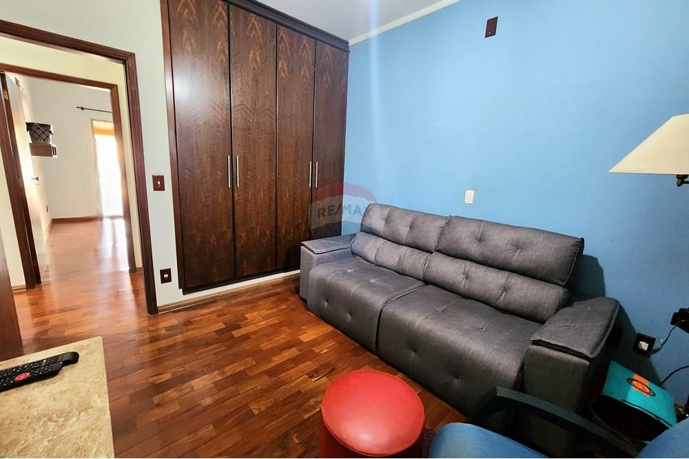 Sobrado - Venda - Araraquara , São Paulo - Fotos casa Miguel39.jpg - 690151059-24