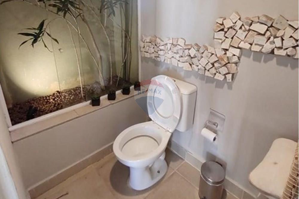 Sobrado - Venda - Águas de Lindóia , São Paulo - WhatsApp Image 2025-07-13 at 21.42.06 (1).jpeg - Banheiro - 690291077-218