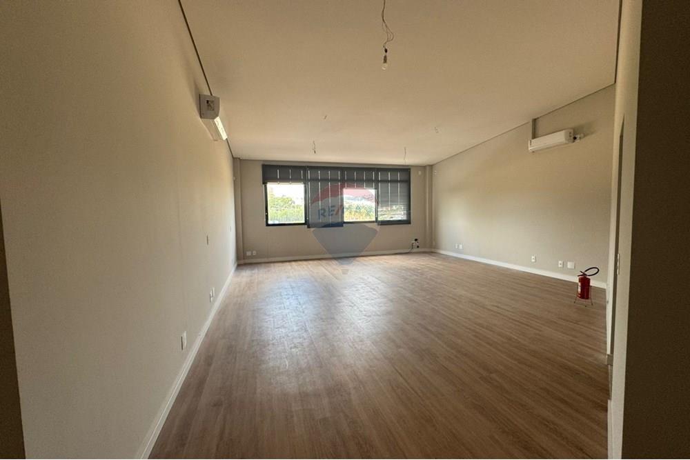 Cj. Comercial/ Sala - Alugar - Valinhos , São Paulo - WhatsApp Image 2025-10-16 at 14.59.34.jpeg - 691091007-4