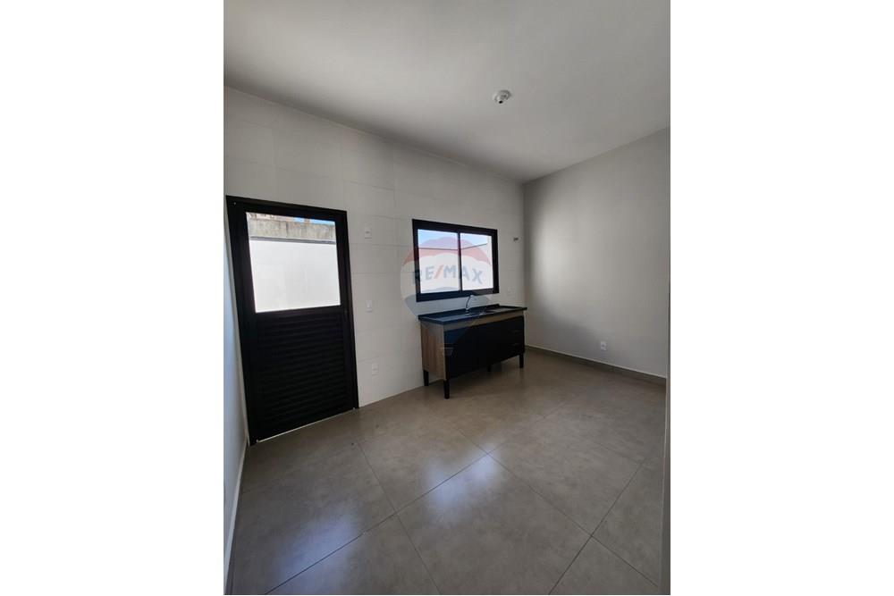 Sobrado - Venda - Bragança Paulista , São Paulo - WhatsApp Image 2025-05-14 at 09.25.00 (3).jpeg - Cozinha - 690141097-22