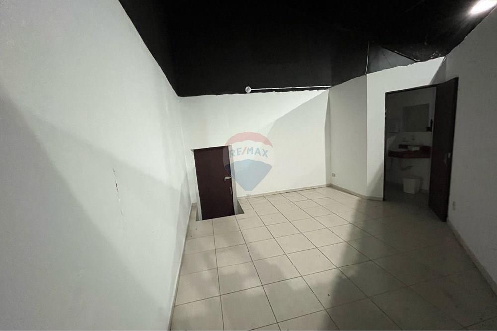 Ponto Comercial/ Loja - Alugar - Atibaia , São Paulo - WhatsApp Image 2025-03-18 at 20.33.24 (2).jpeg - 690471141-81