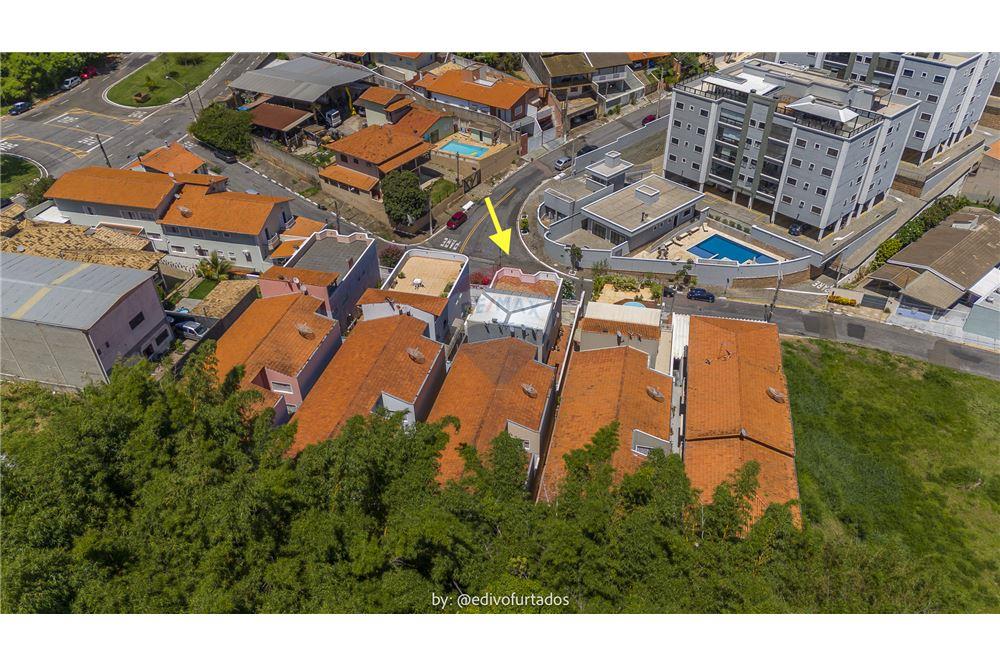 Cobertura - Venda - Vinhedo , São Paulo - 50 - 690941009-97