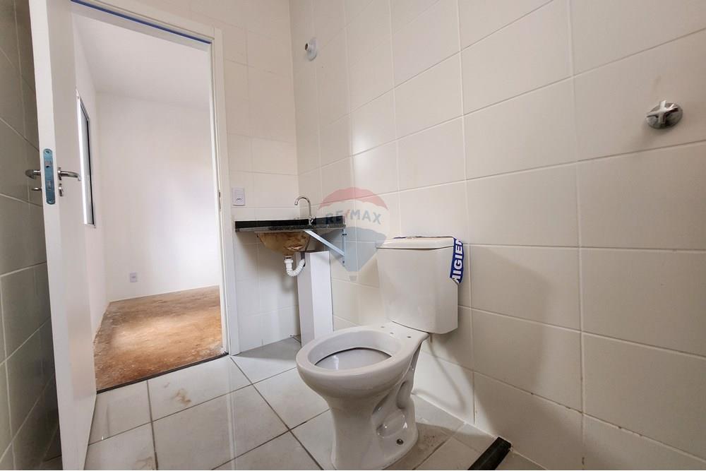 Casa à venda com 2 quartos, 62m² - Foto 47