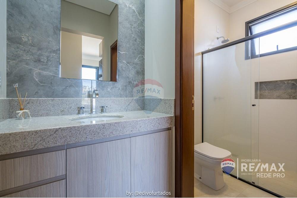 Casa - Venda - Vinhedo , São Paulo - EDI09823EDIVO FURTADO SILVA - RG98002306022 SSPCE - DEYSE MURATA - TOSCANA - REMAX REDE PRO - 690541036-129.jpg - 690541036-129