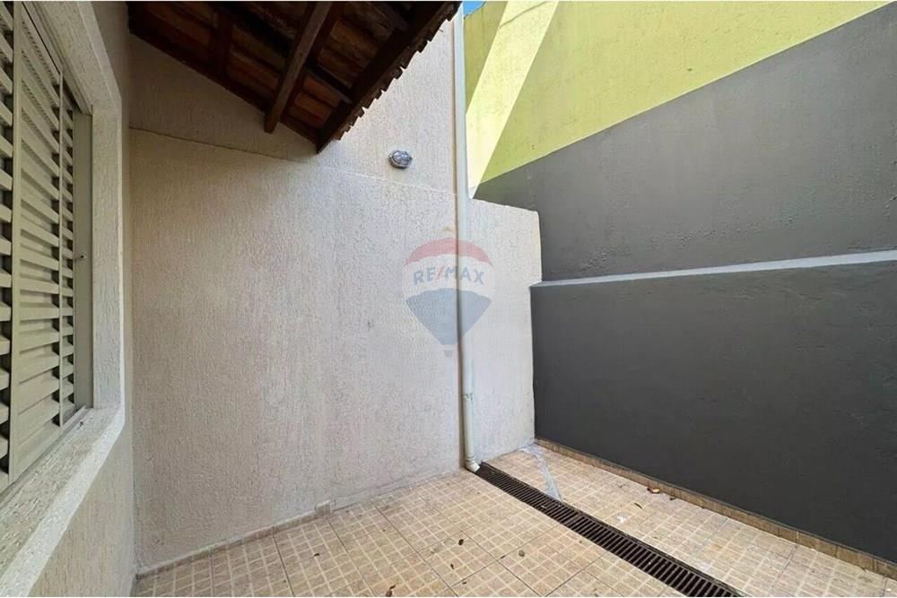 Casa - Alugar - Atibaia , São Paulo - 8ad6336e6a7348a3b07212f20b2cff32[1].jpg - 690471100-147
