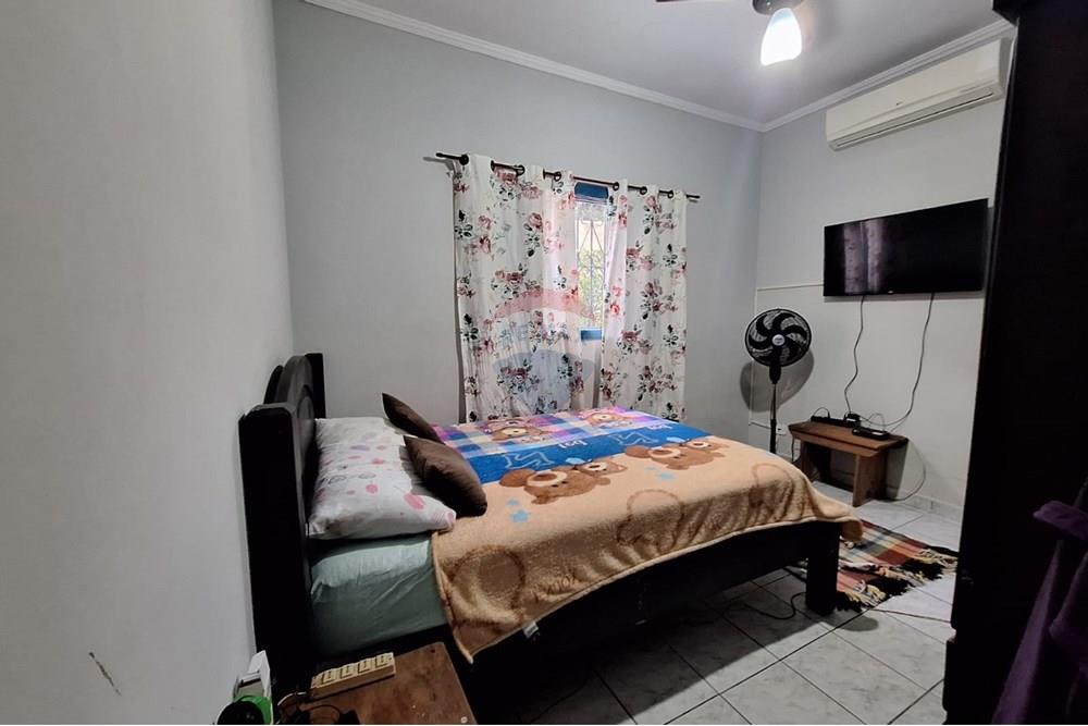 Casa - Venda - Bertioga , São Paulo - Casa-com-piscina-à-venda-no -Centro-de-Bertioga–2 quartosremaxvistalinda-690341014-12-corretora-paulajacometti-foto17.jpeg - 690341014-12