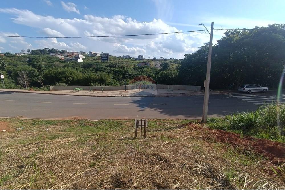 Terreno - Venda - Bragança Paulista , São Paulo - WhatsApp Image 2025-11-05 at 10.50.07.jpeg - 690141098-46