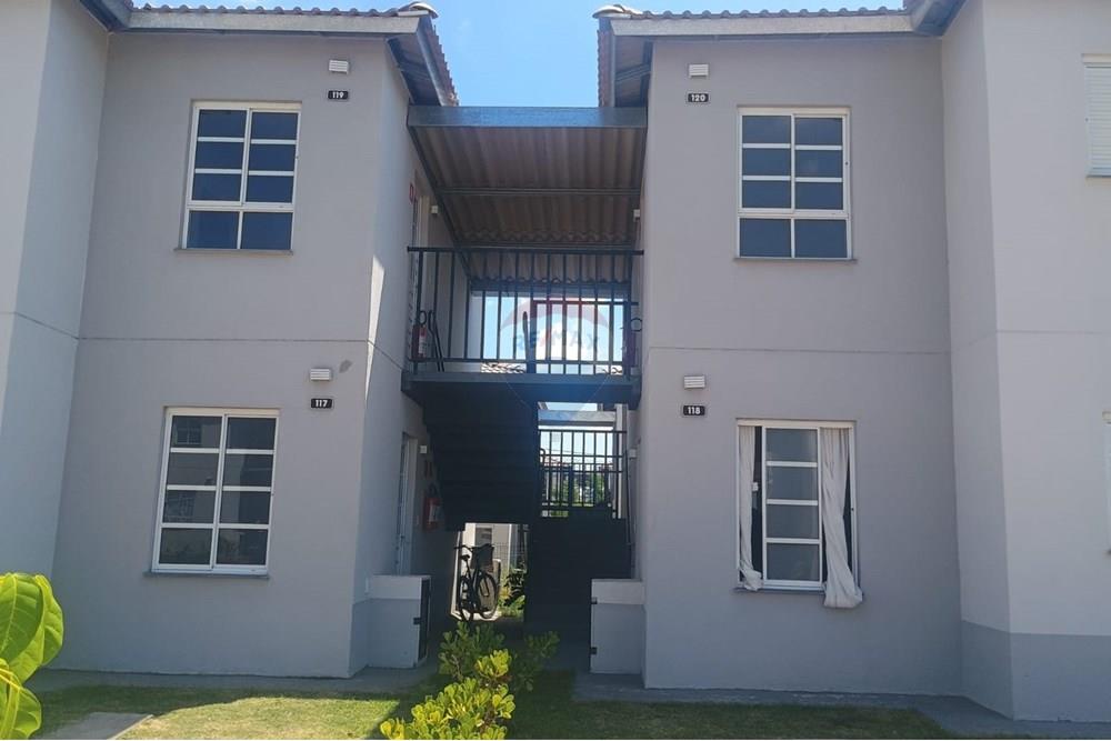Casa à venda com 2 quartos, 45m² - Foto 1