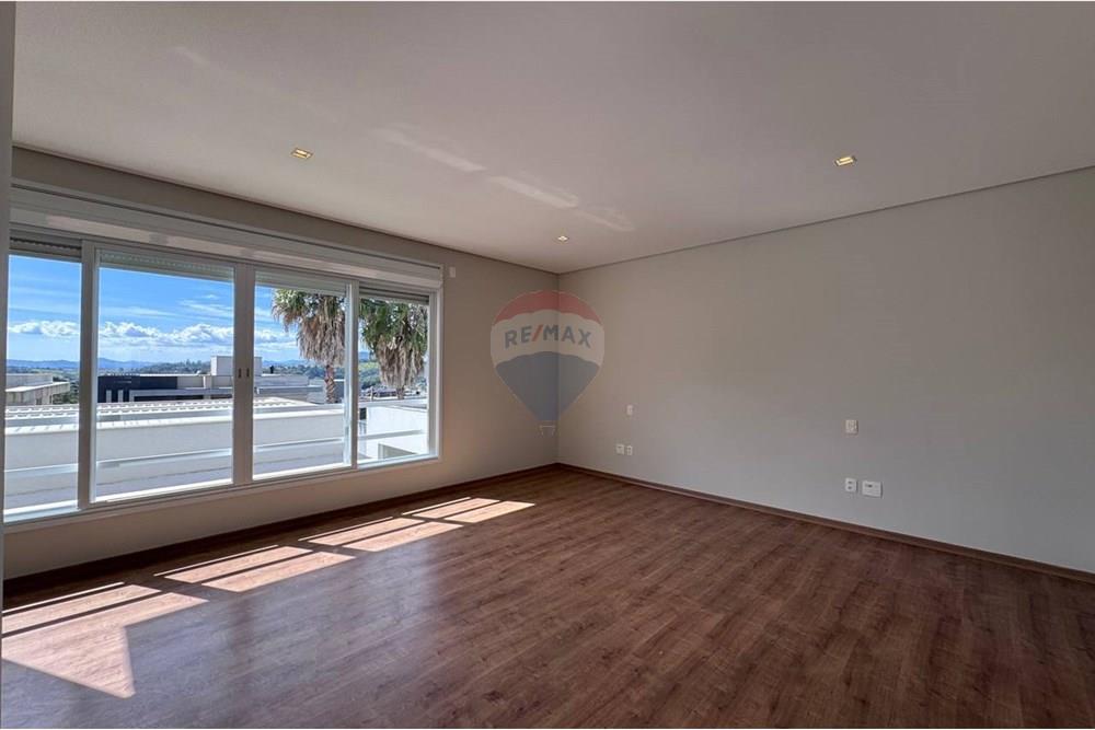 Casa de Condomínio - Venda - Bragança Paulista , São Paulo - photo_18_2025-05-22_12-11-11.jpg - Quarto principal - 690041018-290