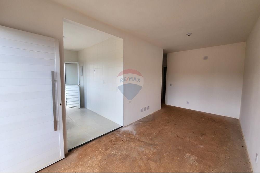 Casa à venda com 2 quartos, 62m² - Foto 36