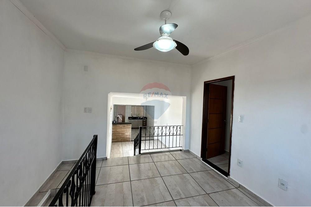 Casa - Alugar - Bragança Paulista , São Paulo - WhatsApp Image 2025-10-09 at 16.20.32 (1).jpeg - 690041127-54