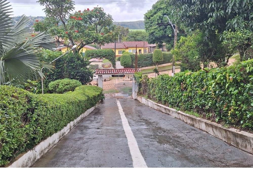 Chácara / Sítio / Fazenda - Venda - Serra Negra , São Paulo - rampa entrada.jpg - 690041146-34