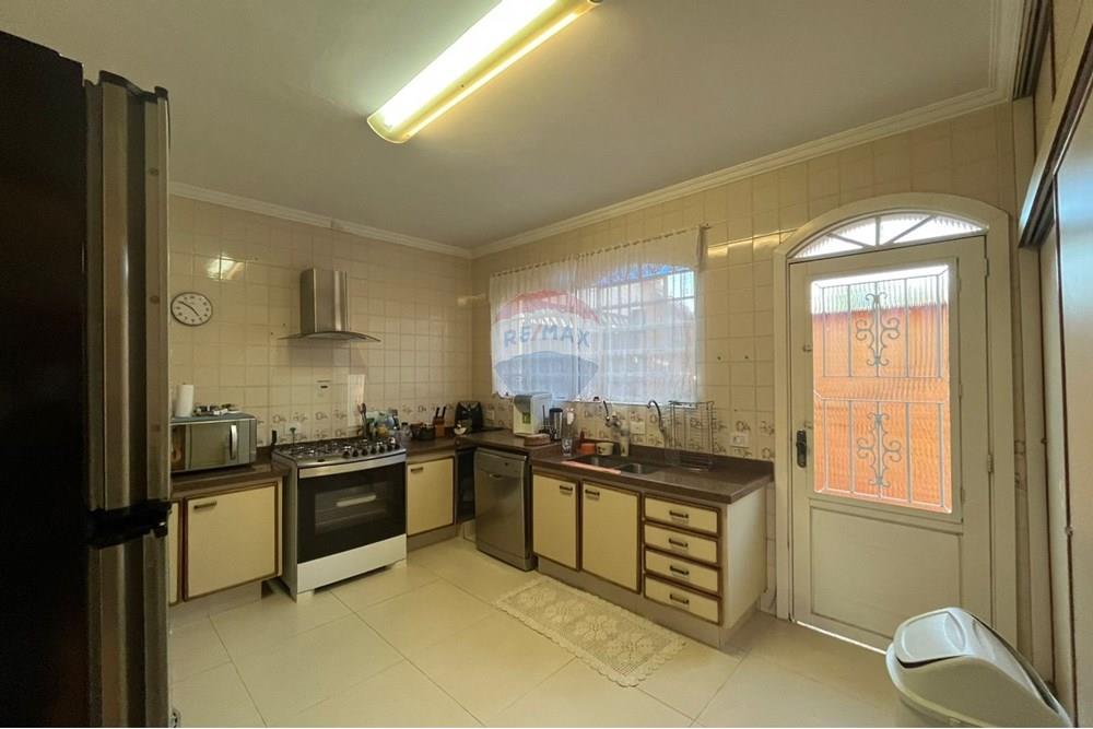 Casa - Alugar - Atibaia , São Paulo - WhatsApp Image 2025-10-06 at 13.51.02 (3).jpeg - Cozinha - 690471141-116