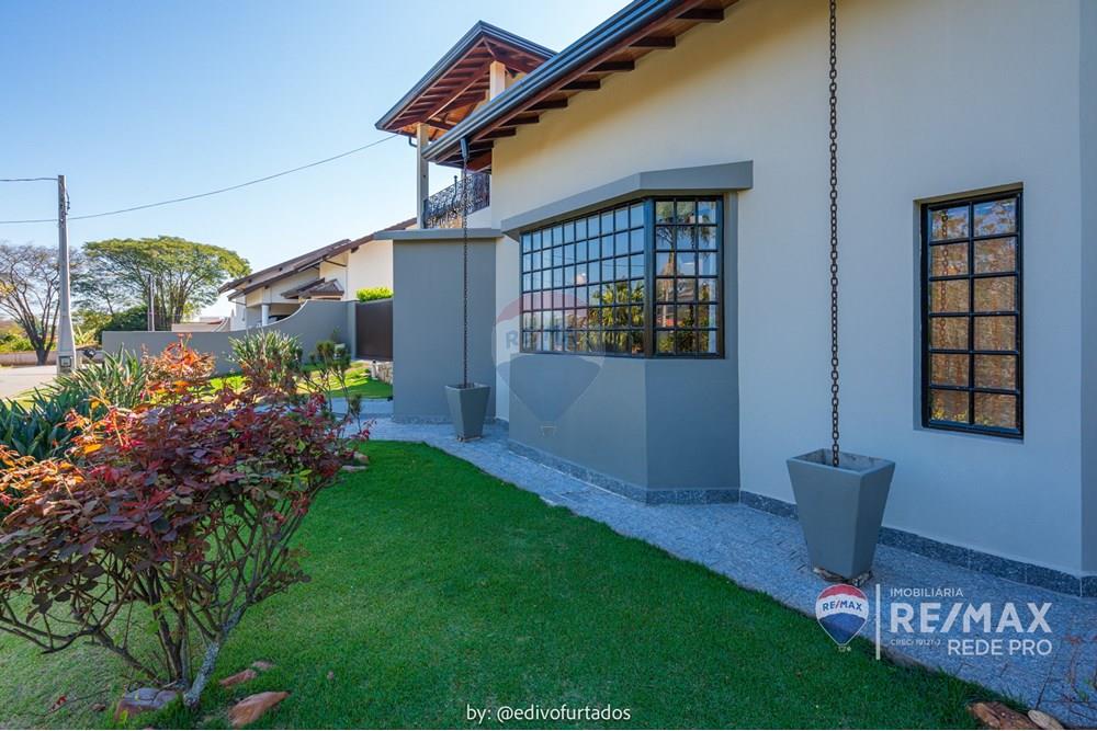 Casa de Condomínio - Alugar - Vinhedo , São Paulo - EDI09156EDIVO FURTADO SILVA - RG98002306022 SSPCE - REMAX REDE PRO - 690541093-135 - MARAMBAIA - PAULO MODULO.jpg - 690541093-135