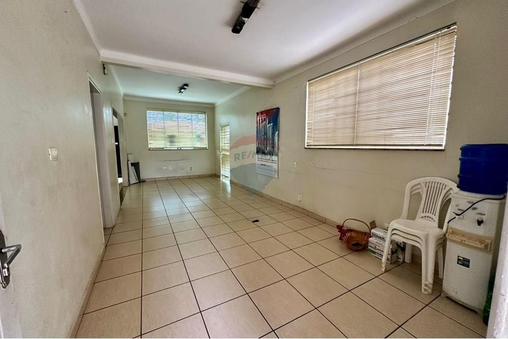 Casa Comercial - Alugar - Piracicaba , São Paulo - WhatsApp Image 2025-06-09 at 10.56.00 (3).jpeg - 690781138-1