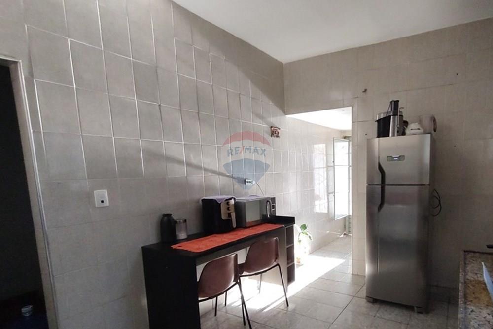 Casa à venda com 3 quartos, 324m² - Foto 39