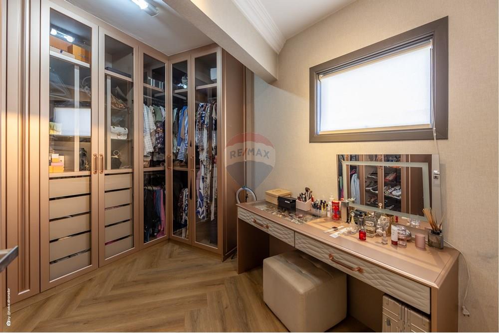 Casa de Condomínio - Venda - Vinhedo , São Paulo - 78 closet.jpg - 690941009-116