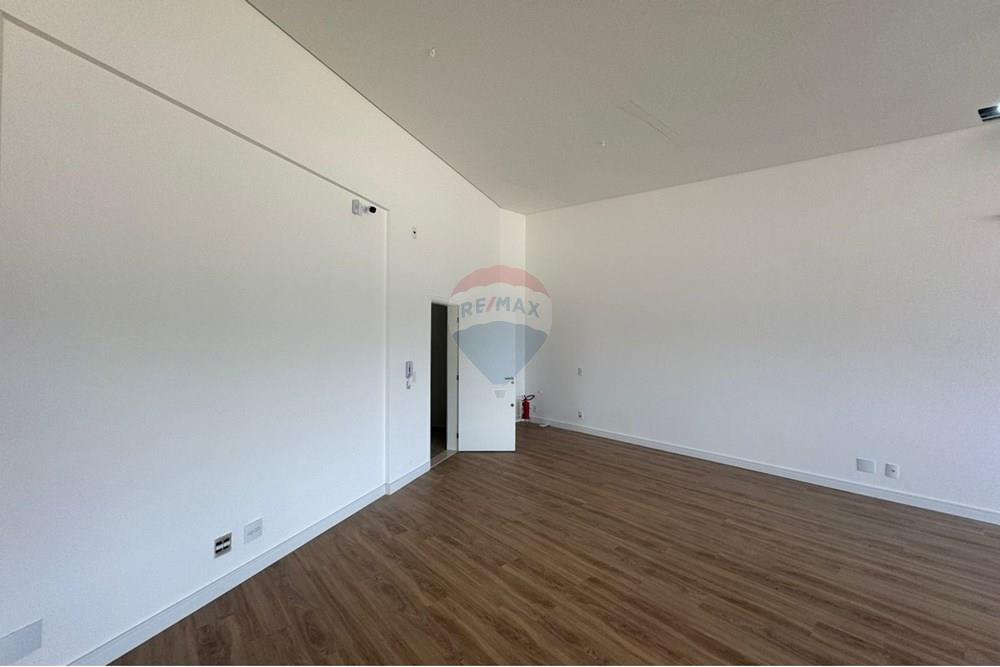 Cj. Comercial/ Sala - Alugar - Valinhos , São Paulo - WhatsApp Image 2025-10-16 at 14.57.47.jpeg - 691091007-4