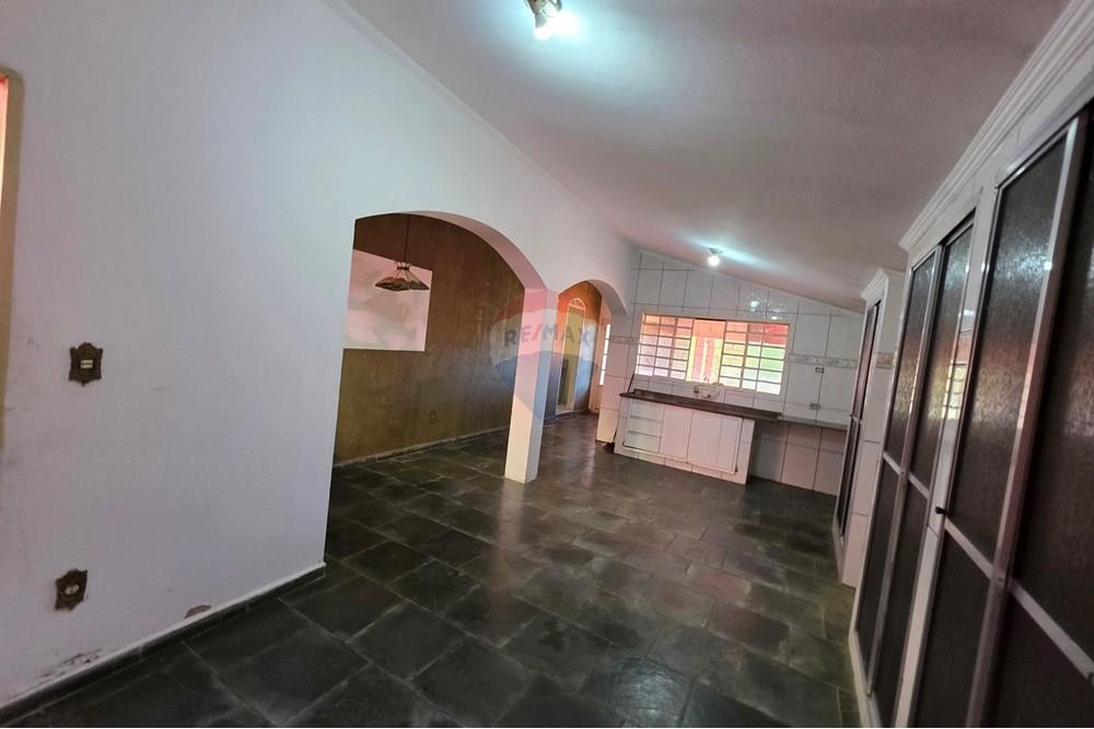 Chácara / Sítio / Fazenda - Venda - Itapira , São Paulo - 20250520_152756.jpg - Cozinha - 690521005-81