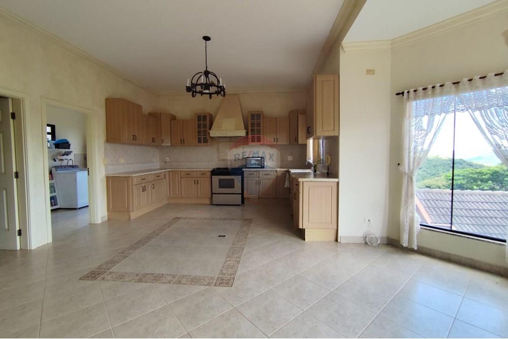 Casa - Venda - Águas de Lindóia , São Paulo - WhatsApp Image 2025-03-14 at 14.17.53 (1).jpeg - Cozinha - 690291077-228