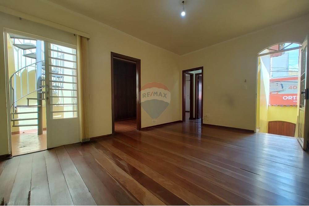 Casa - Venda - Bragança Paulista , São Paulo - WhatsApp Image 2024-11-12 at 10.23.05 (1).jpeg - 690041053-16