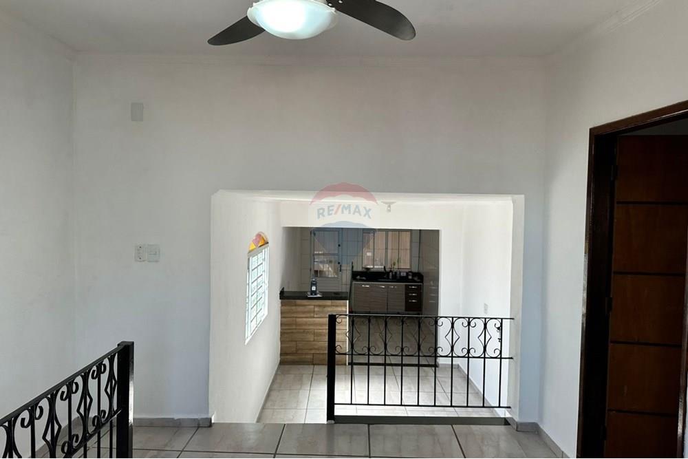 Casa - Alugar - Bragança Paulista , São Paulo - WhatsApp Image 2025-10-09 at 16.20.38 (2).jpeg - 690041127-54