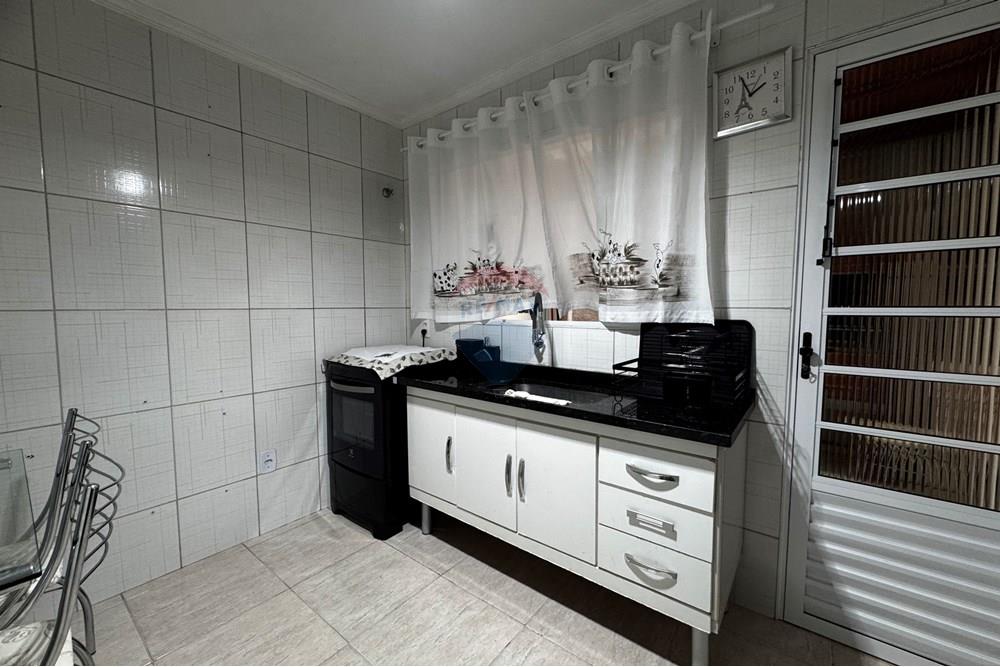 Sobrado - Venda - Bragança Paulista , São Paulo - 768BE5C2-EC01-4A48-9B48-D60107436675 (1).JPG - 690041051-88