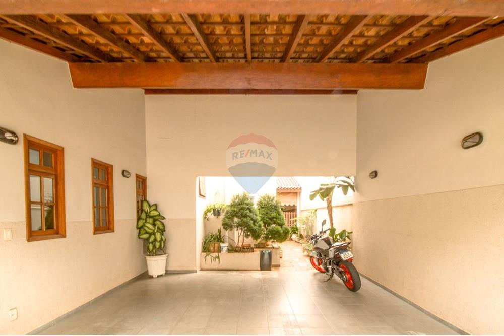 Casa - Venda - Araraquara , São Paulo - WhatsApp Image 2025-04-13 at 17.58.47 (1).jpeg - 690151069-8