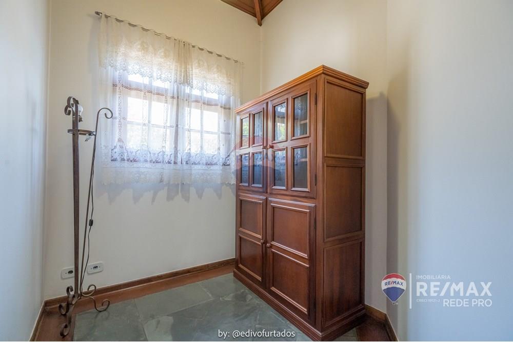 Casa de Condomínio - Alugar - Vinhedo , São Paulo - EDI09166EDIVO FURTADO SILVA - RG98002306022 SSPCE - REMAX REDE PRO - 690541093-135 - MARAMBAIA - PAULO MODULO.jpg - 690541093-135