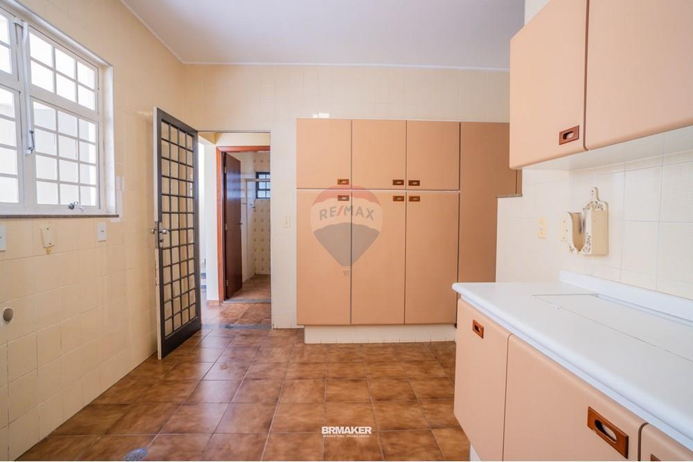 Casa - Venda - Campinas , São Paulo - Fotos imobiliarias - REMAX CASANOVA - LUCIANA-68.jpg - 690681058-81