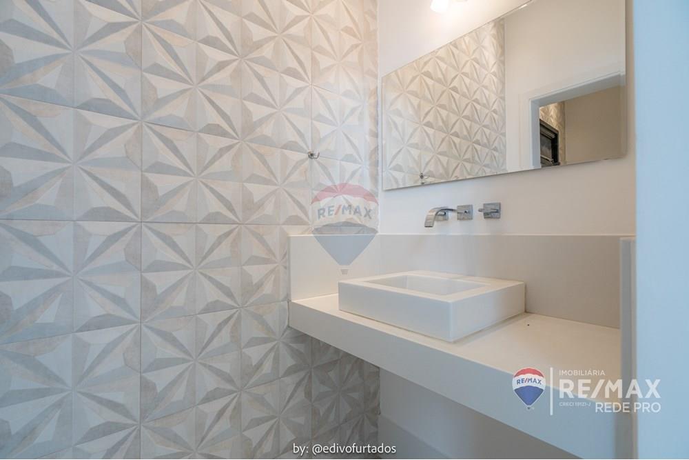 Casa de Condomínio - Alugar - Valinhos , São Paulo - EDI08895EDIVO FURTADO SILVA - RG98002306922 SSPCE - REMAX REDE PRO - 690851099-10 - RESERVA COLONIAL - ROMULO E ELISA_.jpg - 690851099-10