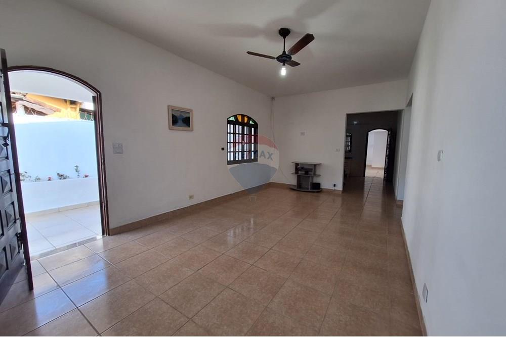 Casa - Venda - Bertioga , São Paulo - casa-com-3-quartos-a-venda-no-centro-bertioga-remaxvistalinda-690341014-15-corretora-paulajacometti-foto9.jpeg - 690341014-15