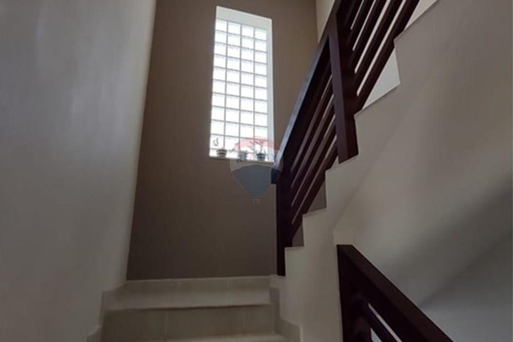 Sobrado - Venda - Águas de Lindóia , São Paulo - WhatsApp Image 2025-07-13 at 21.42.01 (2).jpeg - Sala de estar - 690291077-218