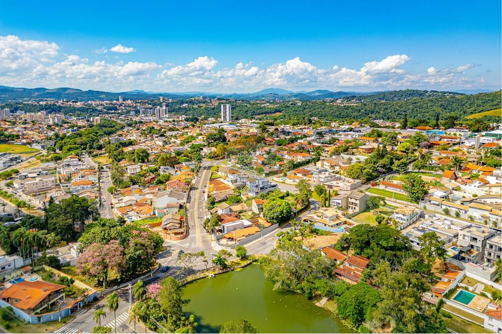 Casa - Venda - Atibaia , São Paulo - RINF-005.jpg - 690921066-69