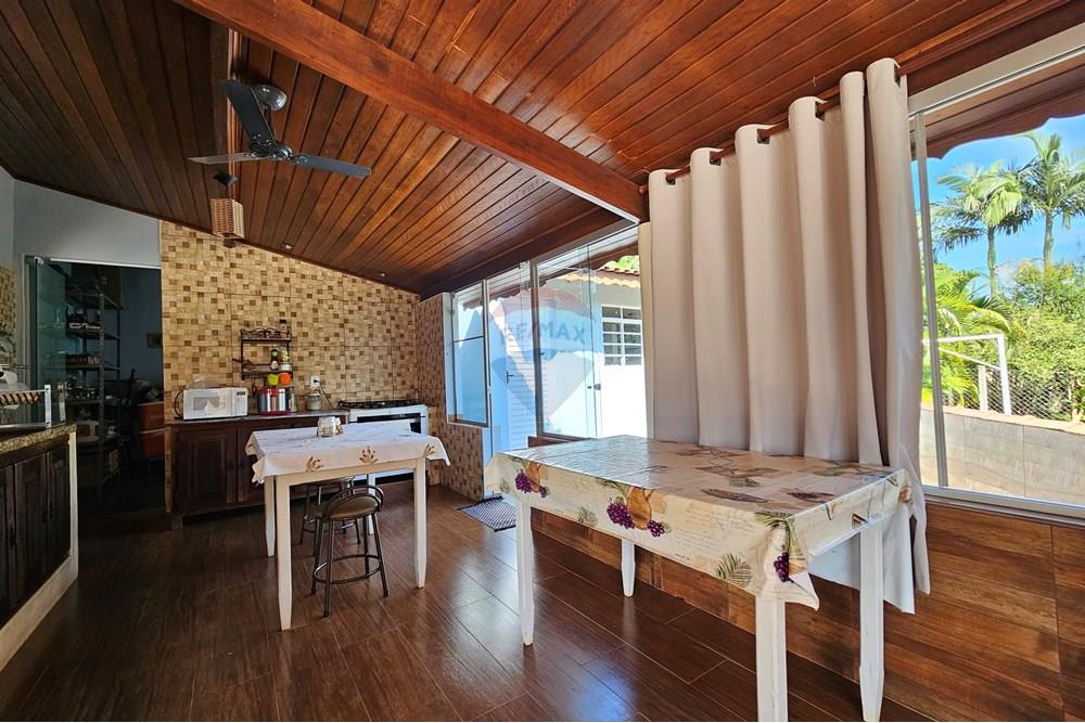 Chácara / Sítio / Fazenda - Venda - Itapira , São Paulo - 20250125_085520.jpg - Cozinha - 690291048-74