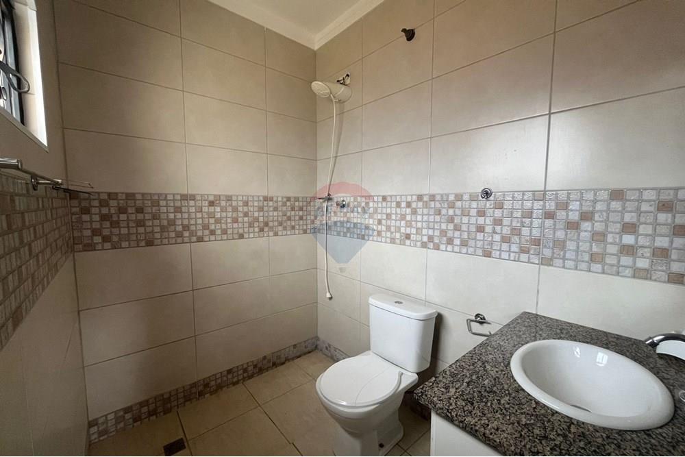 Casa - Alugar - Rio Claro , São Paulo - WhatsApp Image 2025-10-01 at 10.44.37 (3).jpeg - Banheiro - 690901049-4