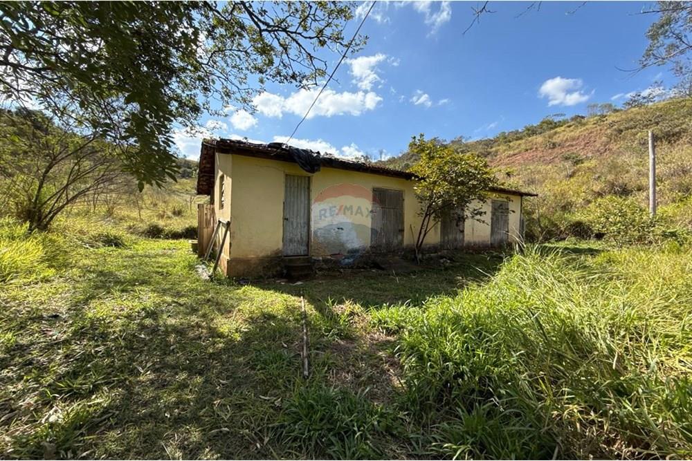 Chácara / Sítio / Fazenda - Venda - Ouro Fino , Minas Gerais - 18c0b5ac-142e-4f3c-b5eb-c86b07179cc3.jpg - Jardim Externo - 690521014-121