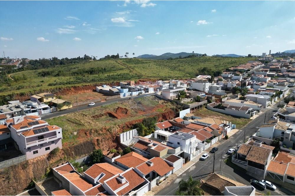Terreno - Venda - Jacutinga , Minas Gerais - WhatsApp Image 2025-10-03 at 08.44.19 (2).jpeg - 690291077-277
