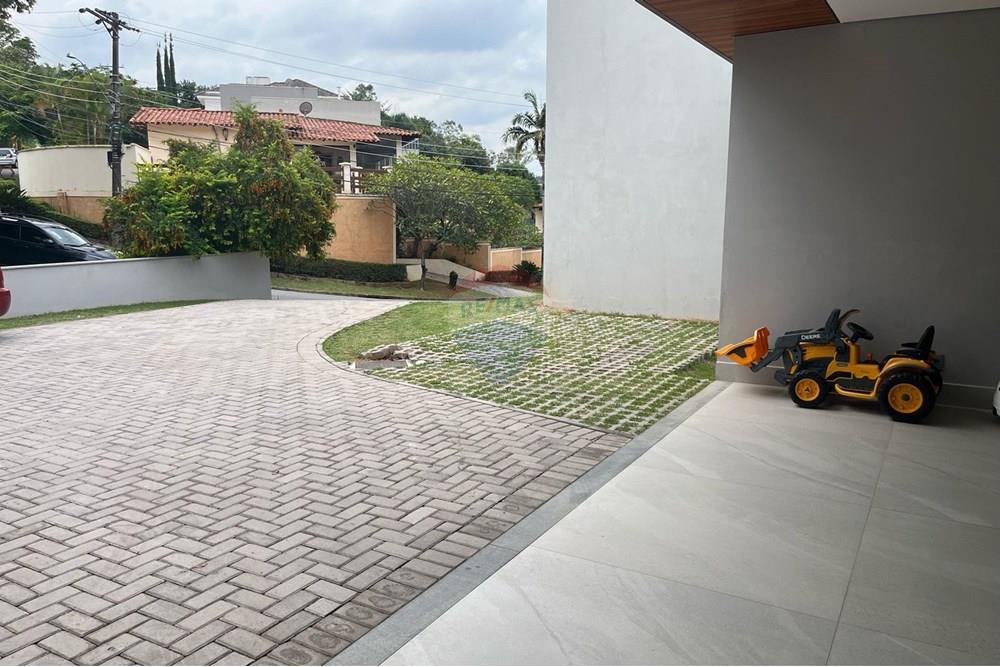 Casa de Condomínio - Alugar - Vinhedo , São Paulo - garagem.jpeg - 690491071-1