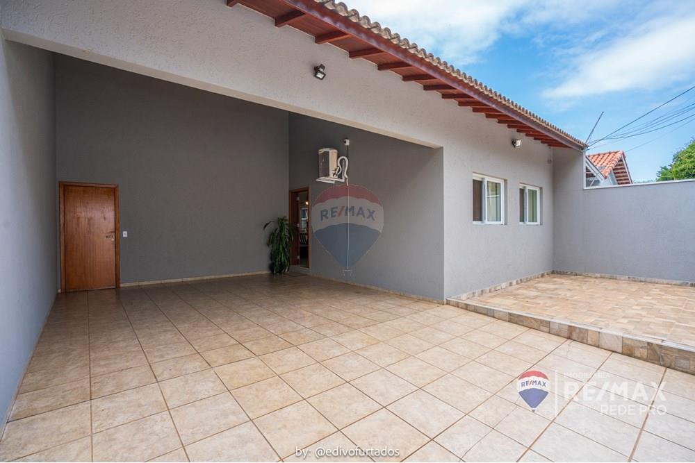 Casa - Venda - Valinhos , São Paulo - EDI09658EDIVO FURTADO SILVA - RG98002306022 SSPCE - CLAUDETE CAIM - PARQUE DAS COLINAS - REMAX REDE PRO - 690851008-547.jpg - 690851008-547