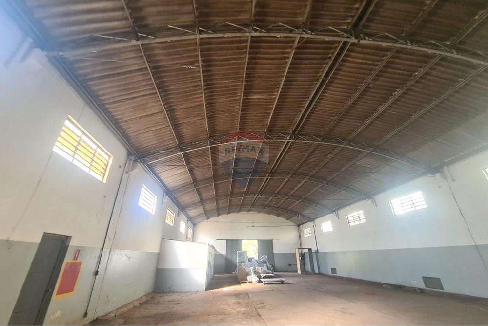 Depósito-Galpão-Armazém para alugar, 600m² - Foto 34